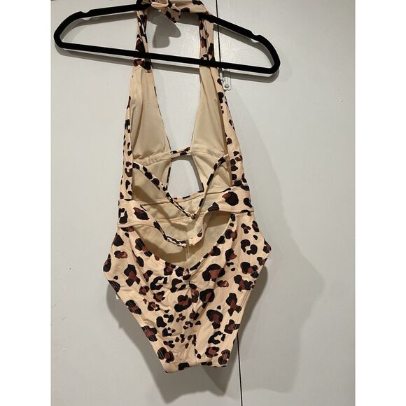Adore Me Swimsuit One Piece XS Tie Neck Peach Leopard Adjustable Back Beach NWT - Picture 6 of 11